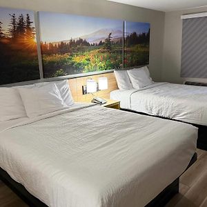 Days Inn By Wyndham Reno
